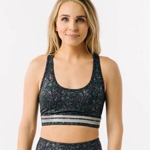 (EUC) Black Reflective Mirage Light n Tight Cross Strap Bra